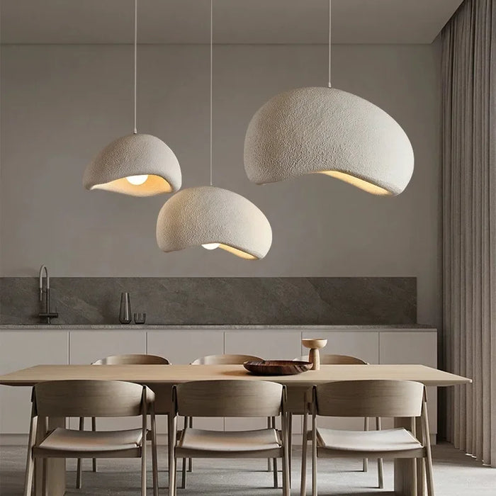 Pendelleuchte aus Kunstharz im Wabi-Sabi-Stil für Wohnzimmer und Flur – Produktansicht 1