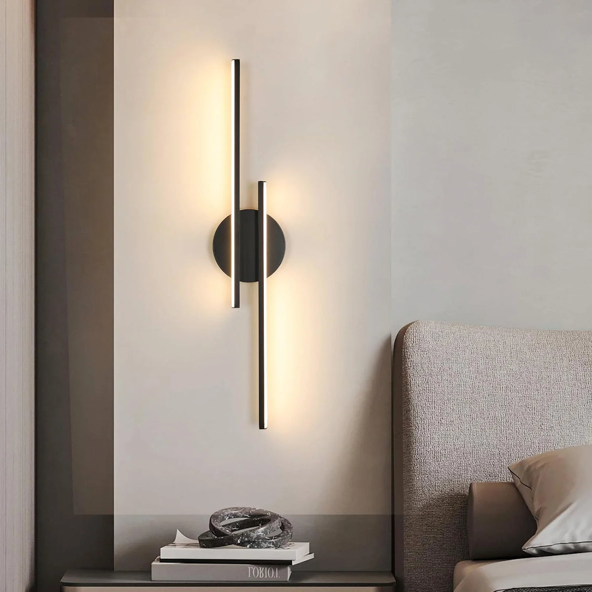 LED-Wandleuchte 24 W – moderne Wandlampe fürs Schlafzimmer – Warmweiß 3000 K, Schwarz