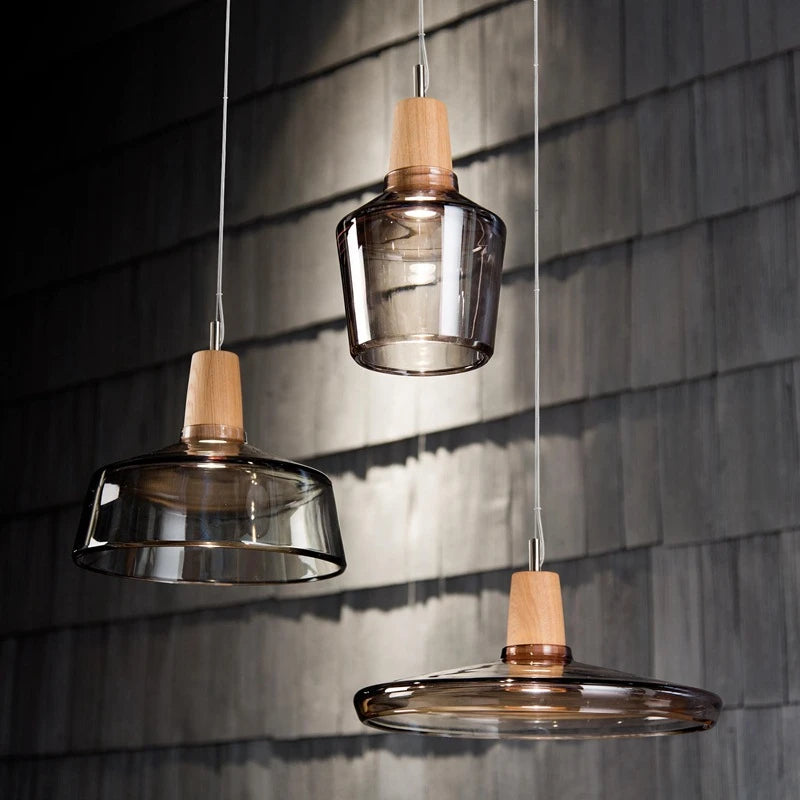 Pendelleuchte aus Glas und Holz im nordischen Vintage-Stil für Bar und Flur – Produktansicht 4