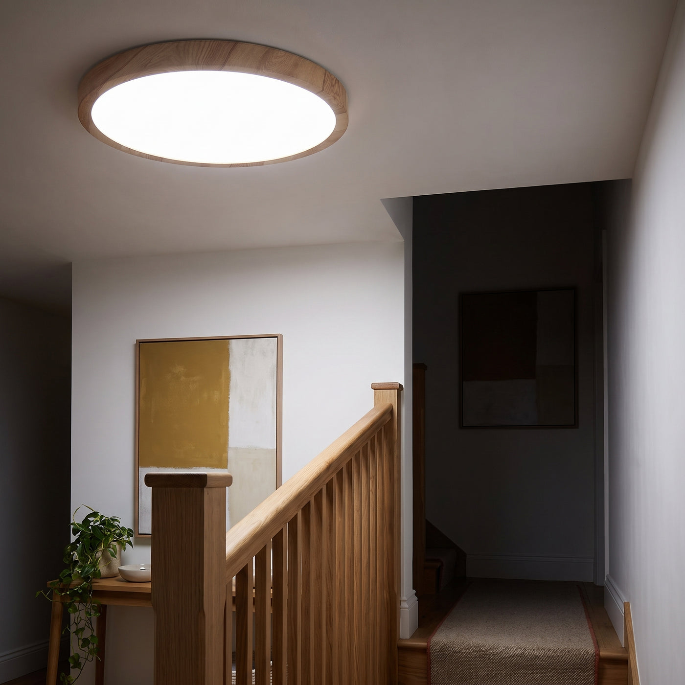LVL LED Ceiling Light Wood Grain & White 3 in 1 Lighting eingeschaltet am Abend