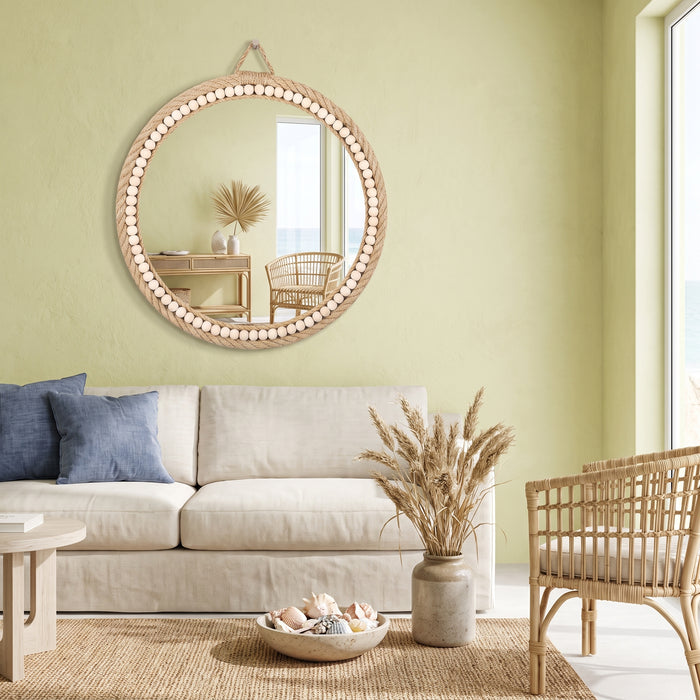 Hand-woven Nordic decorative hanging mirror creative in einem hellen Wohnraum